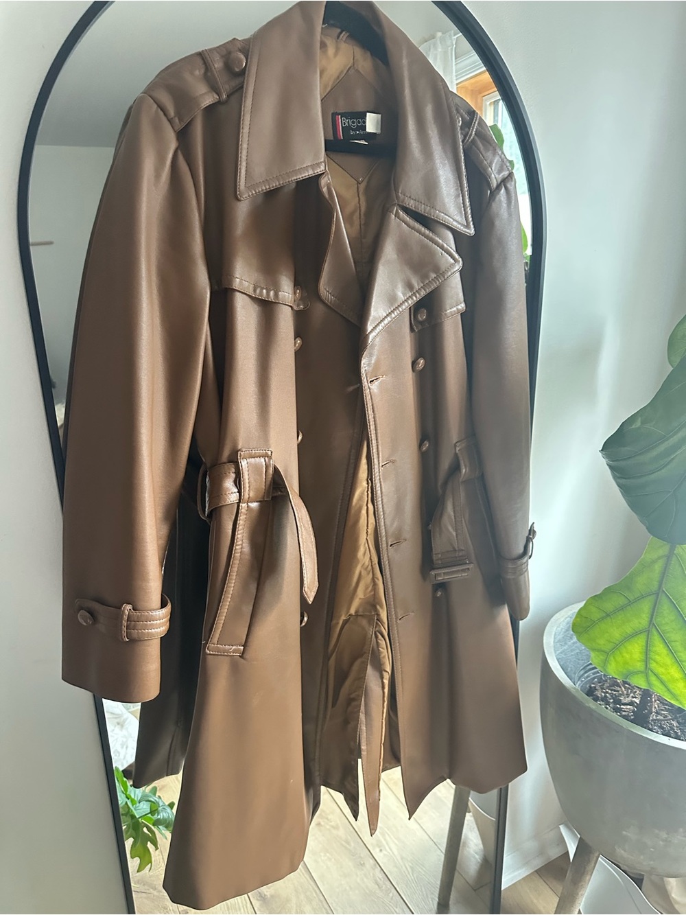 Vintage Arrow Brown Men’s Trench Coat with Belt